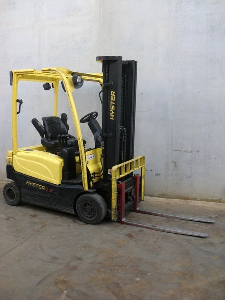 Hyster J1.6XN, J1.8XN, J2.0XN Electric Forklift Truck A935 Series Workshop Service Repair Manual (Europe)