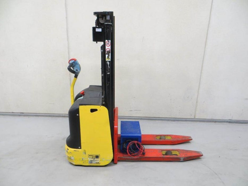Hyster S1.0, S1.2, S1.4, S1.6 Electric Pedestrian Stacker B441, B456 series Workshop Service Repair Manual