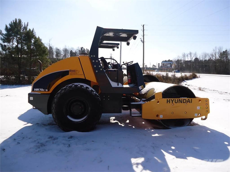 Hyundai HR70 110 120 140C-9(Tier 3) ROAD ROLLER SERVICE REPAIR MANUAL