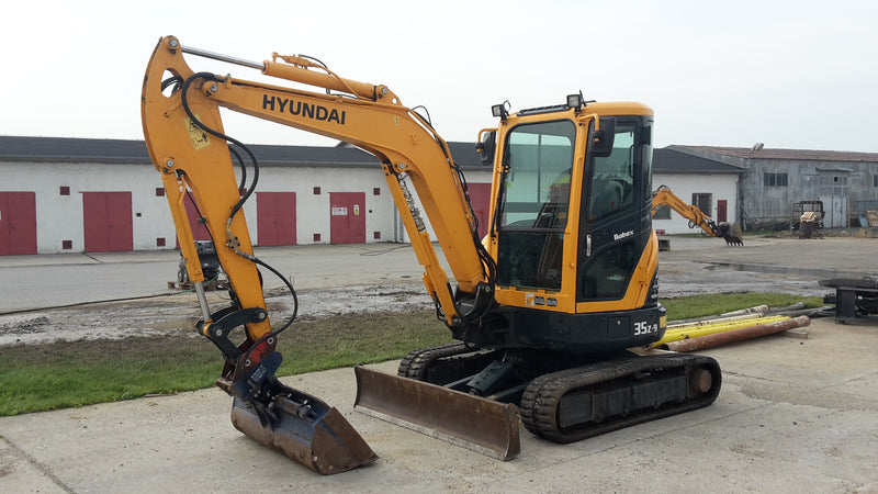 Hyundai R35Z-9 Mini Excavator Service Repair Manual