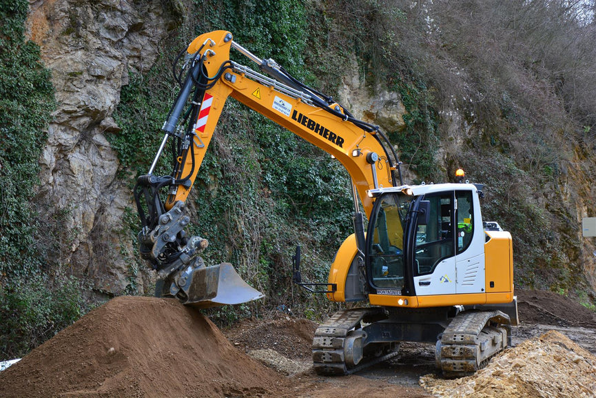 Instant Download Liebherr G6.1-D R914 - R918 - R920 Compact Wheeled and Crawler Excavator Service Manual