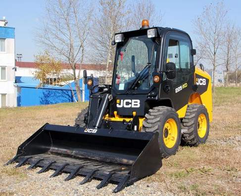 JCB 225, 225T, 260, 260T, 280, 300, 300T, 330, 320T Skid Steer Loader Operator Manual {9811-9550}