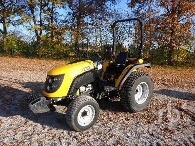 JCB 331 And 335 HST Tractors Operator Manual {9811-0220}