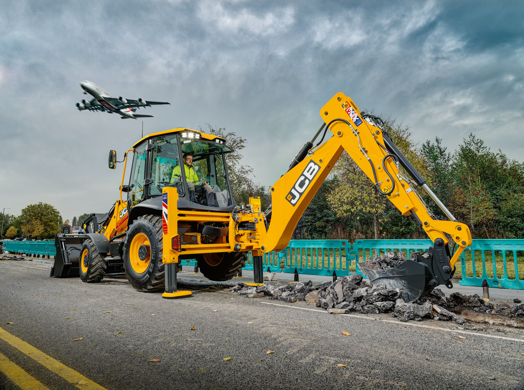 JCB 3CX Backhoe Loader Operator Manual {9831-2700} – Heavy Equipment Manual