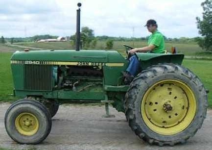  Download John Deere 2940 Tractor Operator Manual OMRW16857