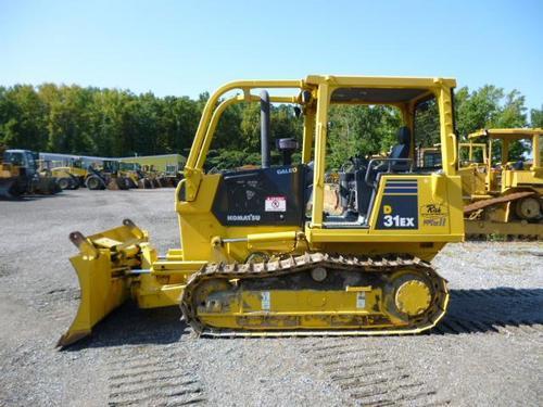 KOMATSU D31EX-21 D31PX-21 D37EX-21 D37PX-21 BULLDOZER SERVICE REPAIR MANUAL + OPERATION & MAINTENANCE MANUAL DOWNLOAD