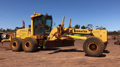 KOMATSU GD825A-2 Grader Parts Manual