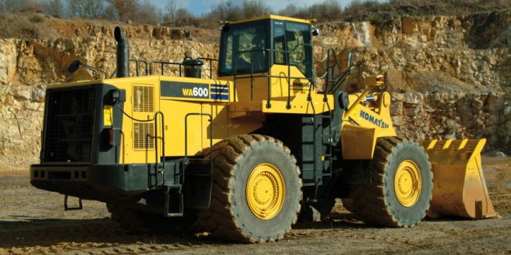 KOMATSU WA600-6 Wheel Loader Service Repair Shop Manual