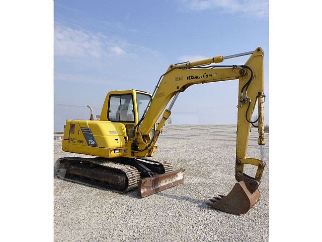 Download Komatsu PC75R-2 (Italy) Hydraulic Excavator Parts Catalog Manual SN 22E5200001-Up