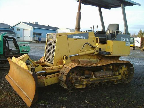 Download Komatsu D21PG-7(JPN)-A Bulldozer Operation and Maintenance Manual S/N 76441-UP