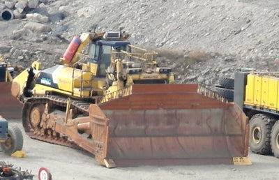 Komatsu D575A-2(JPN) Bulldozer Operation and Maintenance Manual SN 10001-10034 