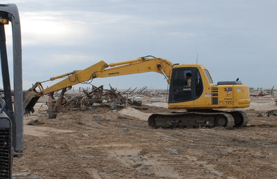 Download Komatsu PC120-6(JPN) CRAWLER EXCAVATOR Operation and Maintenance Manual SN 60968-70000