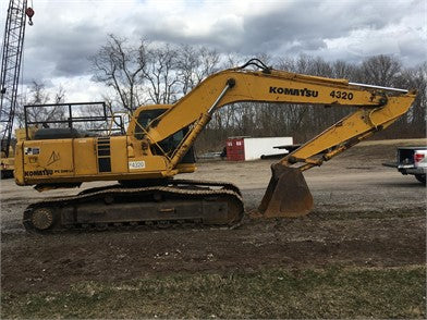 Komatsu PC200-6LC PC200LC-6LC Crawler Excavator Parts Catalog Manual SN A82001-A83000