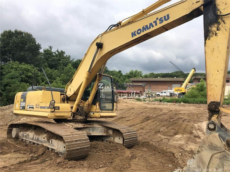 Download Komatsu PC200LC-7(JPN) CRAWLER EXCAVATOR Operation and Maintenance Manual SN 200001-250000