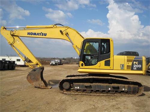 Download Komatsu PC200LC-8(BRA) CRAWLER EXCAVATOR Service Repair Shop Manual SN B30001-UP