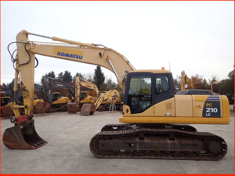 Download Komatsu PC210-7(CHN)-SEGMENT-MONITOR CRAWLER EXCAVATOR Operation and Maintenance Manual S/N DBF0001-UP