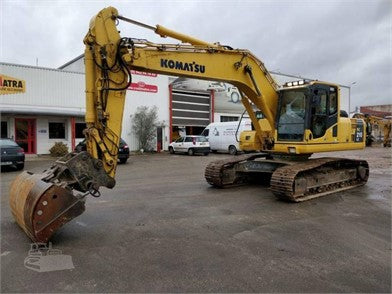 Download Komatsu PC210-8(GBR) CRAWLER EXCAVATOR Operation and Maintenance Manual SN K50001-UP