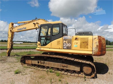 Download Komatsu PC220-7(JPN)-MULTI-MONITOR CRAWLER EXCAVATOR Operation and Maintenance Manual S/N 65001-UP