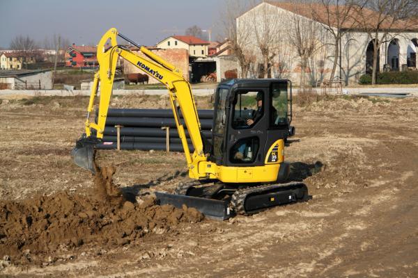 Download Komatsu PC35R-8(JPN) Crawler Excavator Shop Service Repair Manual S/N F20932-UP