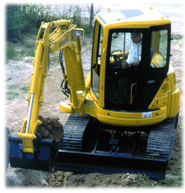 Download Komatsu PC40MRX-1 (JPN) Crawler Excavator Operation and Maintenance Manual SN 3938-5500