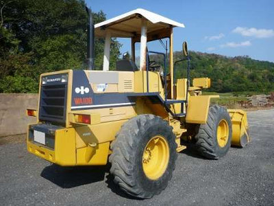Download Komatsu WA100-1(JPN) Wheel Loader Operation and Maintenance Manual S/N 10001-20000