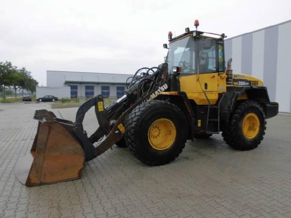 Komatsu WA250PT-5H Wheel Loader Operation & Maintenance Manual SN: WA250H60051 and up