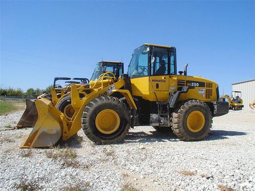 Download Komatsu WA250PT-5(JPN) Wheel Loader Shop Service Repair Manual S/N 70001-UP