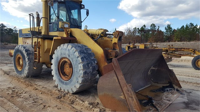 Download Komatsu WA500-1(JPN)-LC Wheel Loader Operation and Maintenance Manual S/N A60001-UP