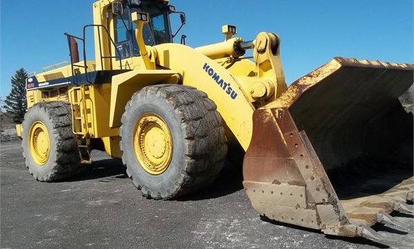 Komatsu WA700-3 WA700-3D Wheel Loader Service Repair Shop Manual