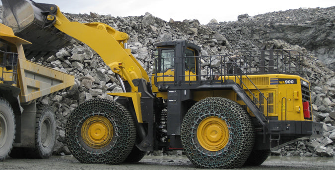Download Komatsu WA900-3(JPN) Wheel Loader Operation and Maintenance Manual SN 50009-UP