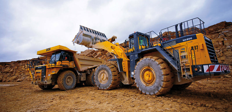 Download Komatsu WA900L-3(JPN) Wheel Loader Shop Service Repair Manual SN 52001-UP