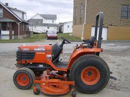 Kubota B2710HSD Tractor Illustrated Master Parts List Manual