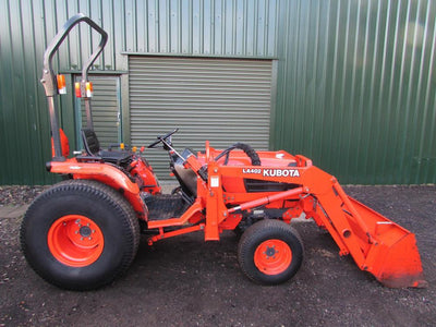 Kubota B2710 B2910 B7800 Tractor Operators and Maintenance Manual