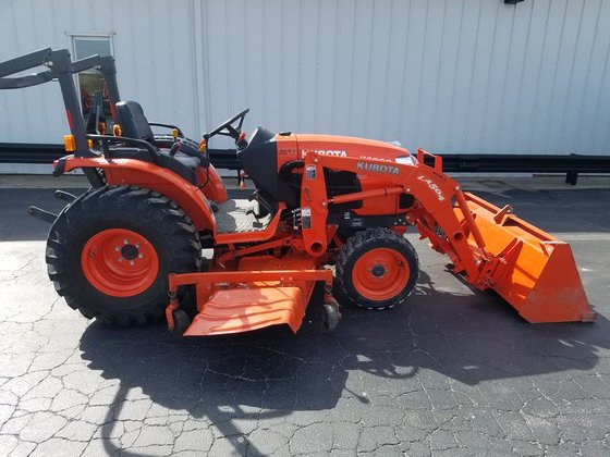 Kubota B3200HSD Tractor Workshop Service Repair Manual