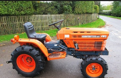 Kubota B7200HST Tractor Service Repair Manual