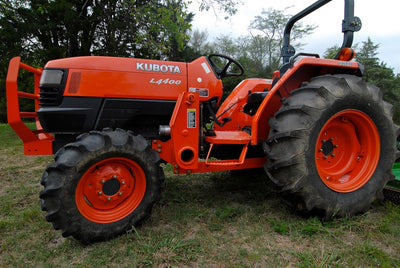 Kubota L4400 Tractor Operator's Manual