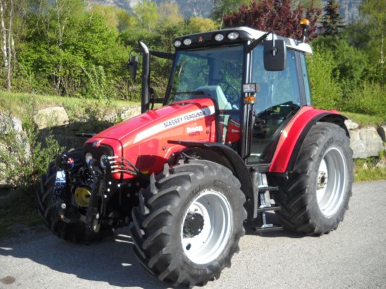 MASSEY FORGENOUS 5445 TRACTOR SERVICE MANUAL
