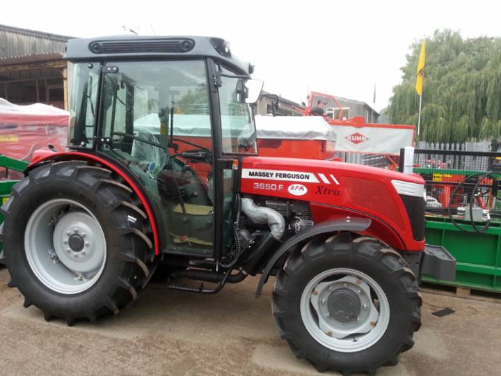 Massey Ferguson MF3650 Tractor Service Repair Manual
