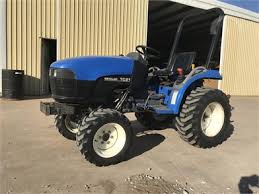 NEW HOLLAND TC21 3 CYLINDER COMPACT TRACTOR MASTER ILLUSTRATED PARTS LIST MANUAL