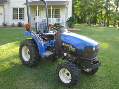 New Holland TC18 Tractor Operator's Manual