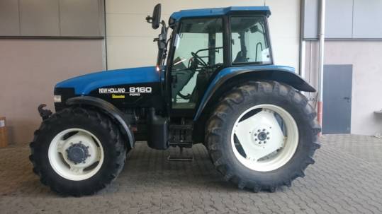 New Holland 8160, 8260, 8360, 8560 Tractor Service Repair Manual PDF