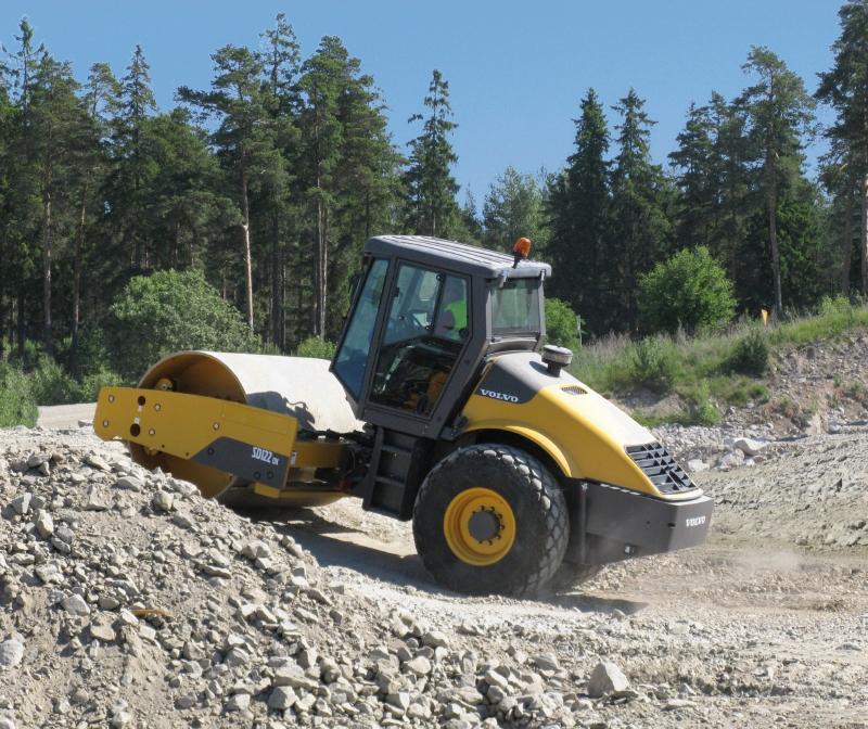 VOLVO SD122 SOIL COMPACTOR SERVICE REPAIR MANUAL PDF