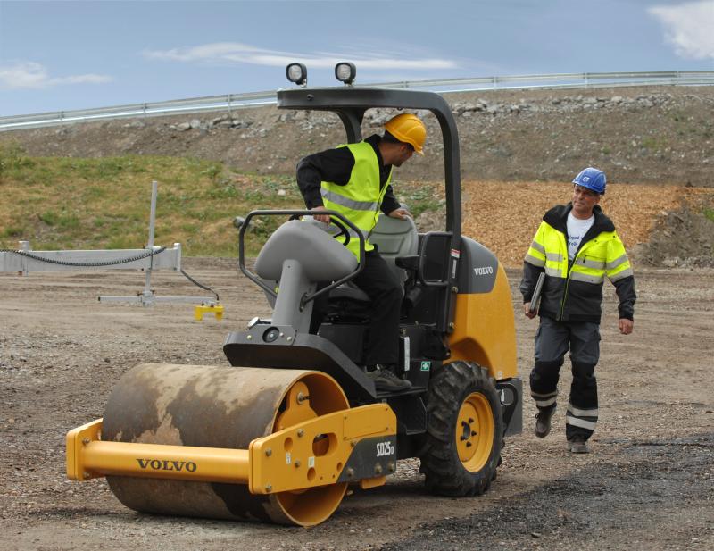 VOLVO SD25 SOIL COMPACTOR SERVICE REPAIR MANUAL PDF