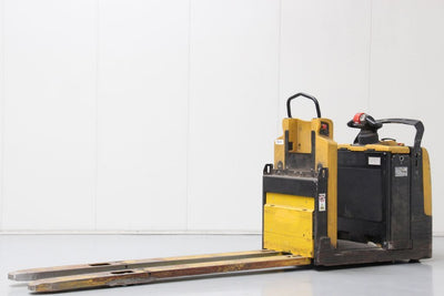 Yale MO20, MO20S, MO20F Electric Order Picker A943, D857 Series Parts Manual