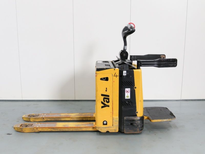 Yale MP20X Pallet Truck B843 Series Spare Parts Manual (Europe)